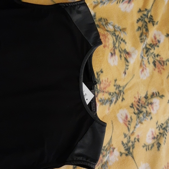 Black-leather shirt - Picture 2 of 5